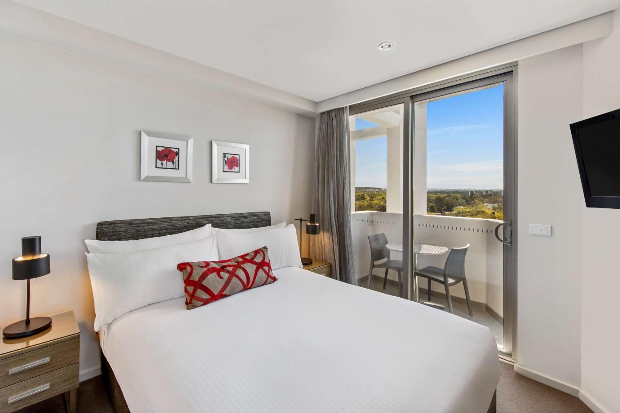 Premier One Bedroom Apartment Spa Bath Complimentary