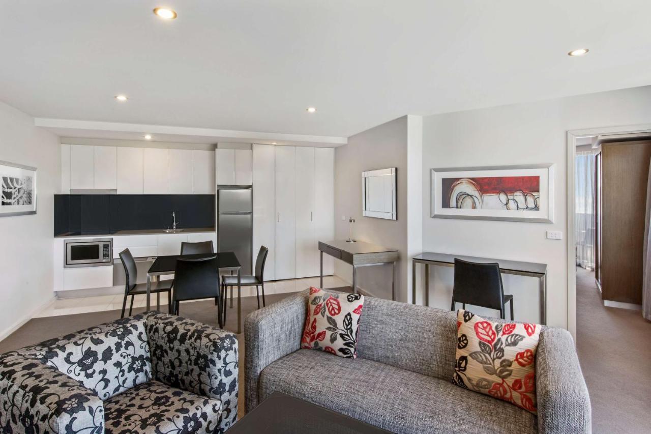 One Bedroom Apartment King or Twin