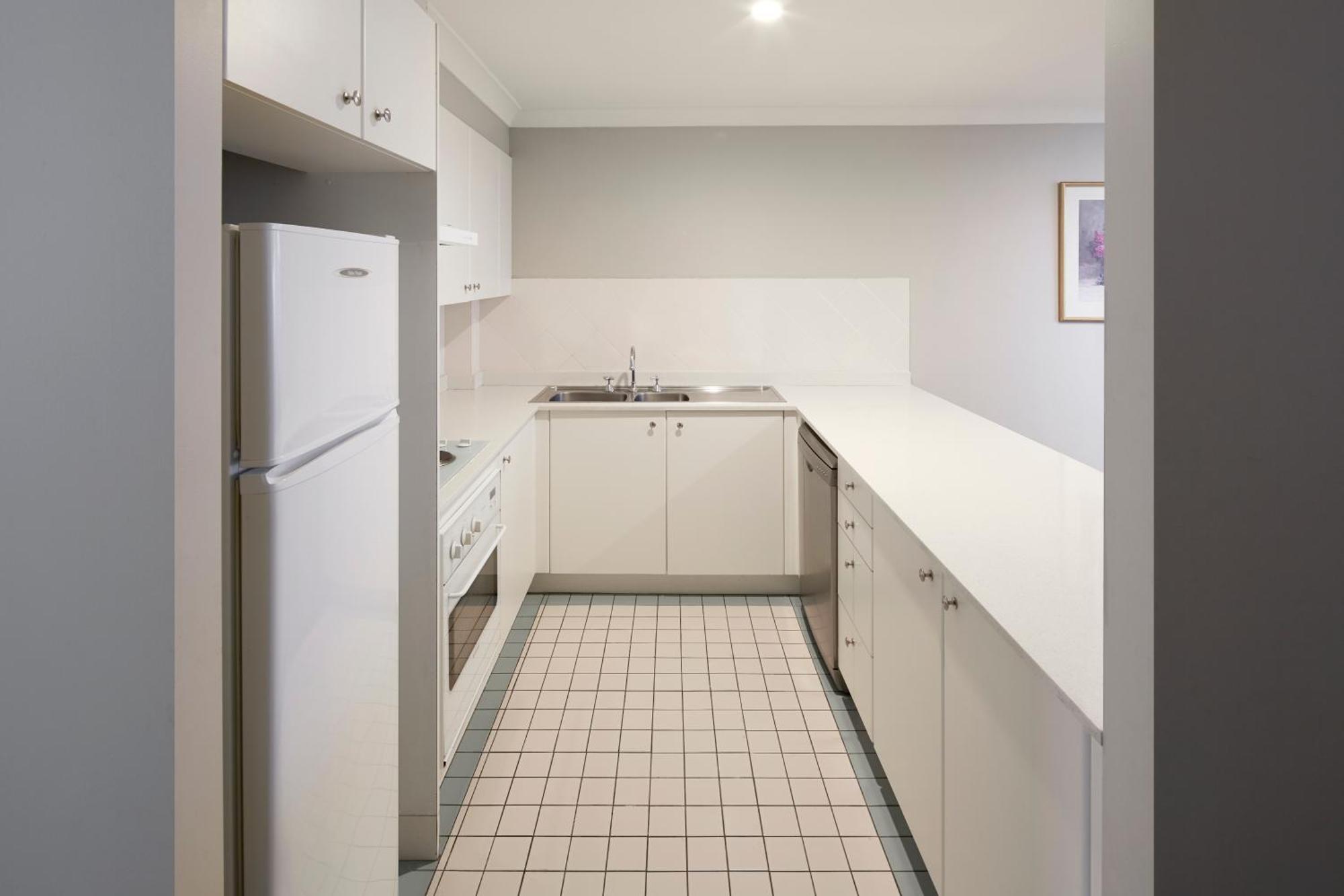 One-Bedroom Deluxe Apartment,704044789:JPEG
